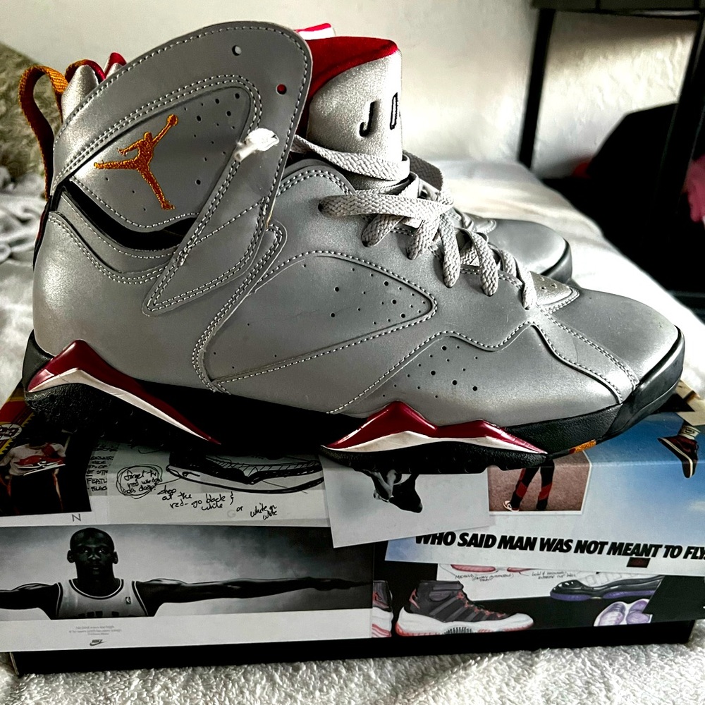 Air Jordan 7’s Sz13 Silver